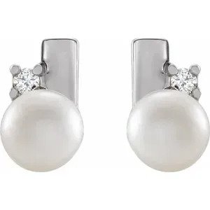 Astrid Pearl & Diamond Earrings