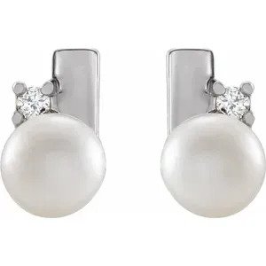 Astrid Pearl & Diamond Earrings