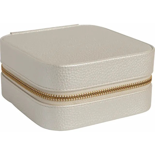 Leatherette Jewelry travel case